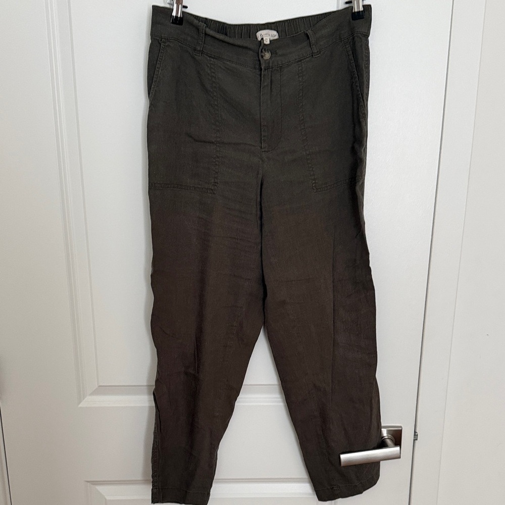 LOFT Olive Green Linen Pants( Lou&Grey)